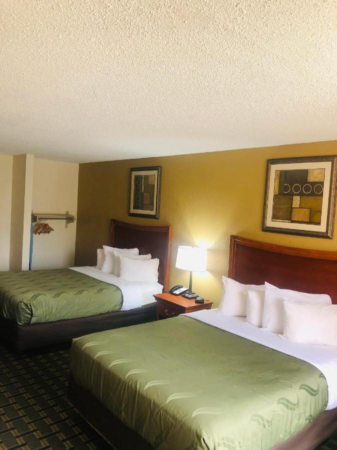Quail Inn And Suites - Миртл-Бич Экстерьер фото